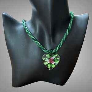 HANDMADE BRAIDED NECKLACE WITH GLASS PENDANT